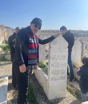 ahalapda11266.jpg