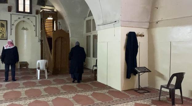 ahalapda112674.jpg
