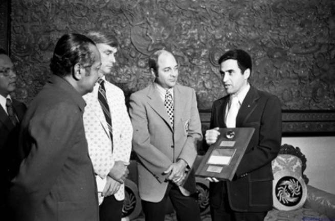 clip_image009_0192a.jpg - 36.00 kB 